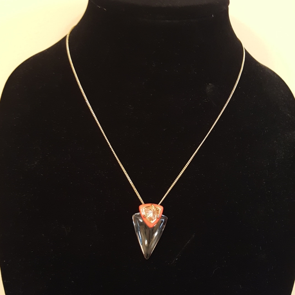 🔮NWT Alexis Bittar necklace